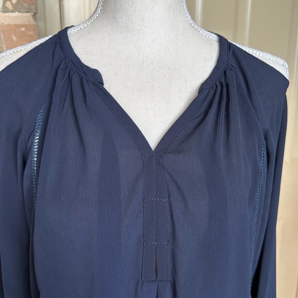 Buckle True Navy Boho Peasant Blouse Cold Shoulder Flowy Lightweight Tie Neck - Picture 11 of 14